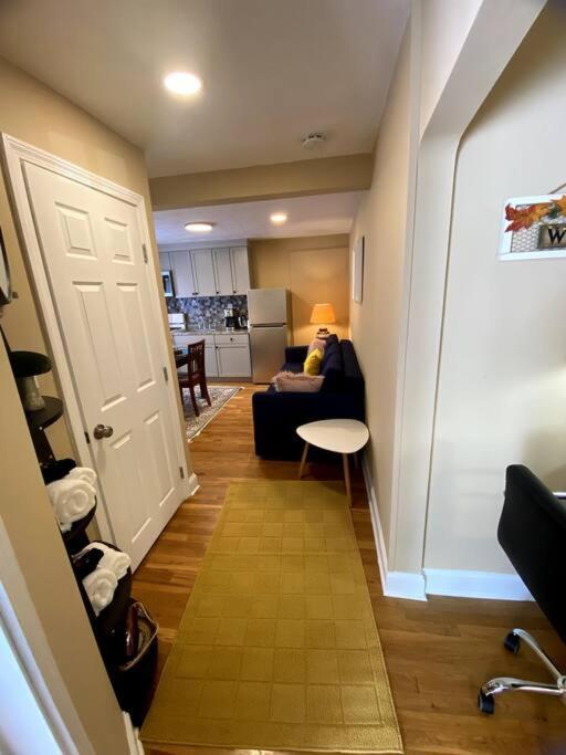 Cozy Boston Getaway Apartment! Free Parking Екстер'єр фото